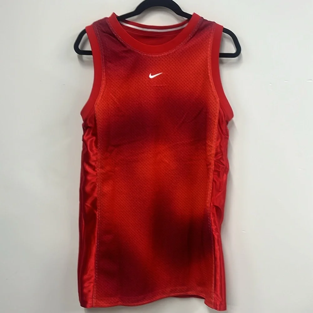 New Nike reversible red basketball jersey L